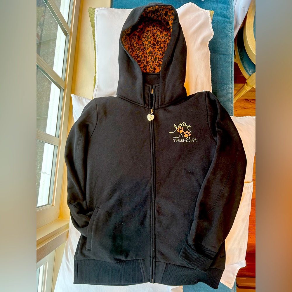 NEW!  Love is a “ Wet Nose” Black Bradford Exchange Hoodie 🐶❤️